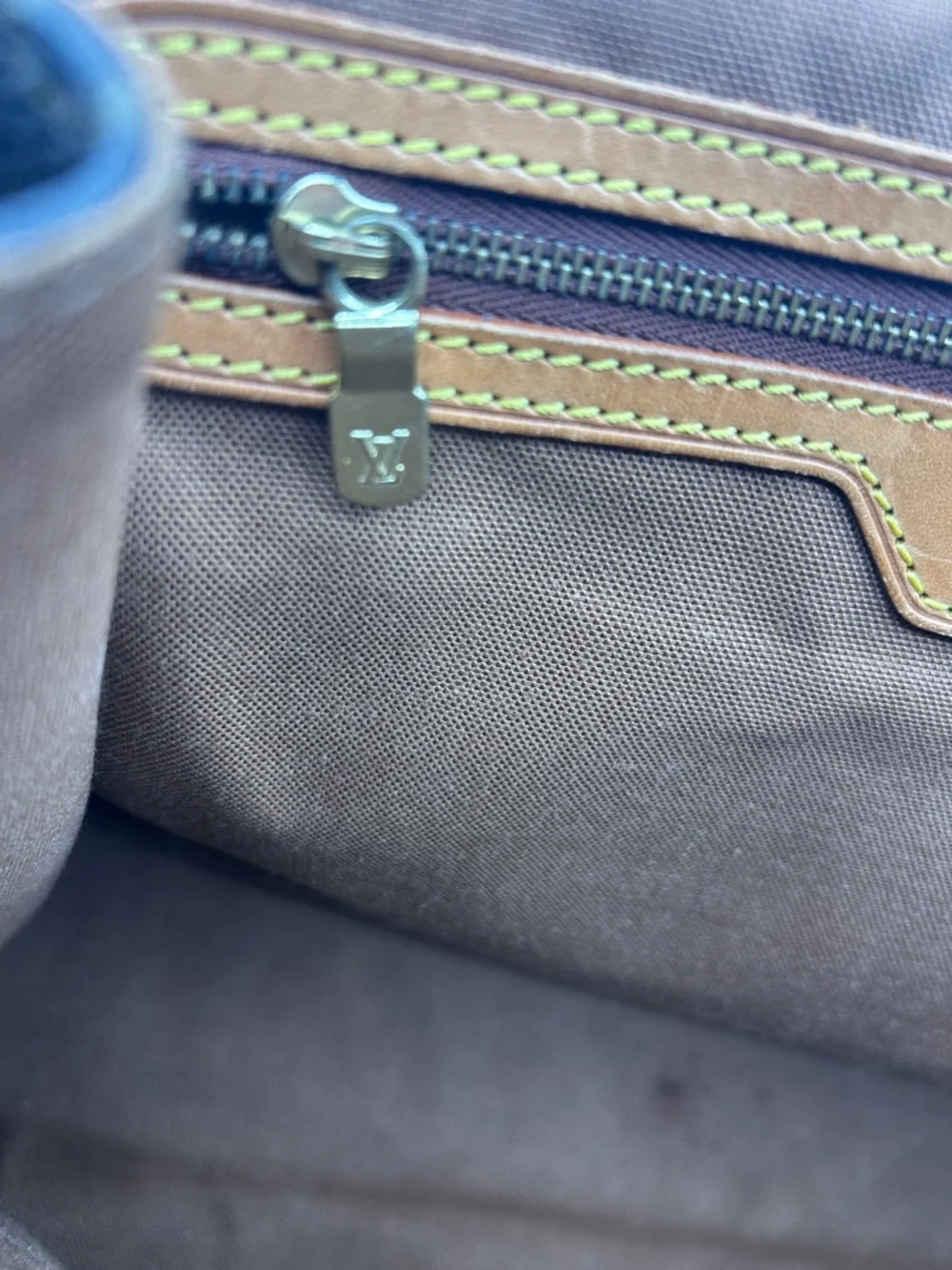Louis Vuitton Monogram Canvas Top Handle Briefcase in Brown and Tan - Picture 13 of 14